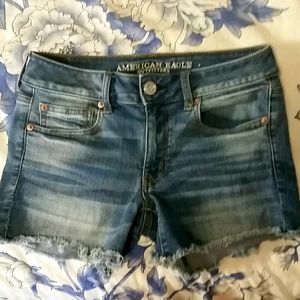 American Eagle low rise midi short
